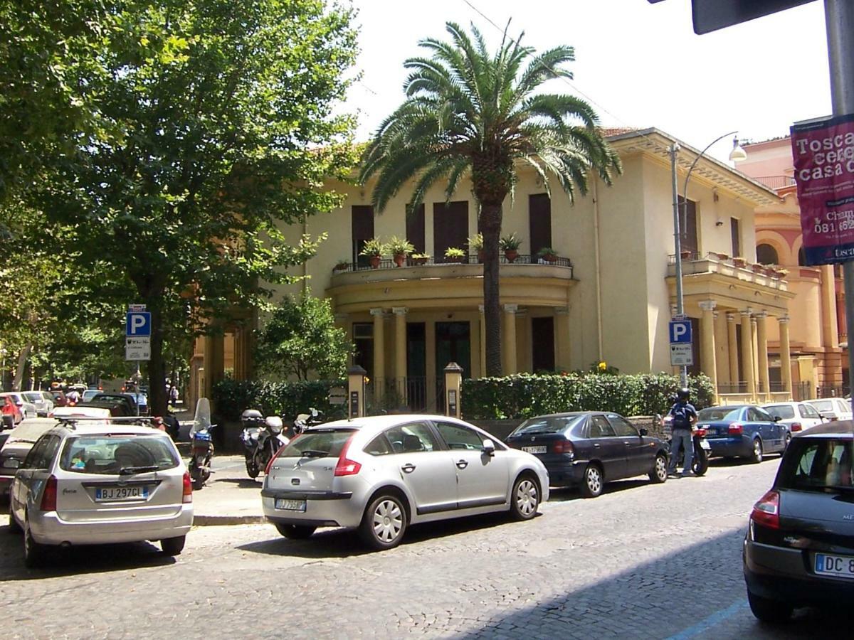 Residence Falcone Nápoles Exterior foto